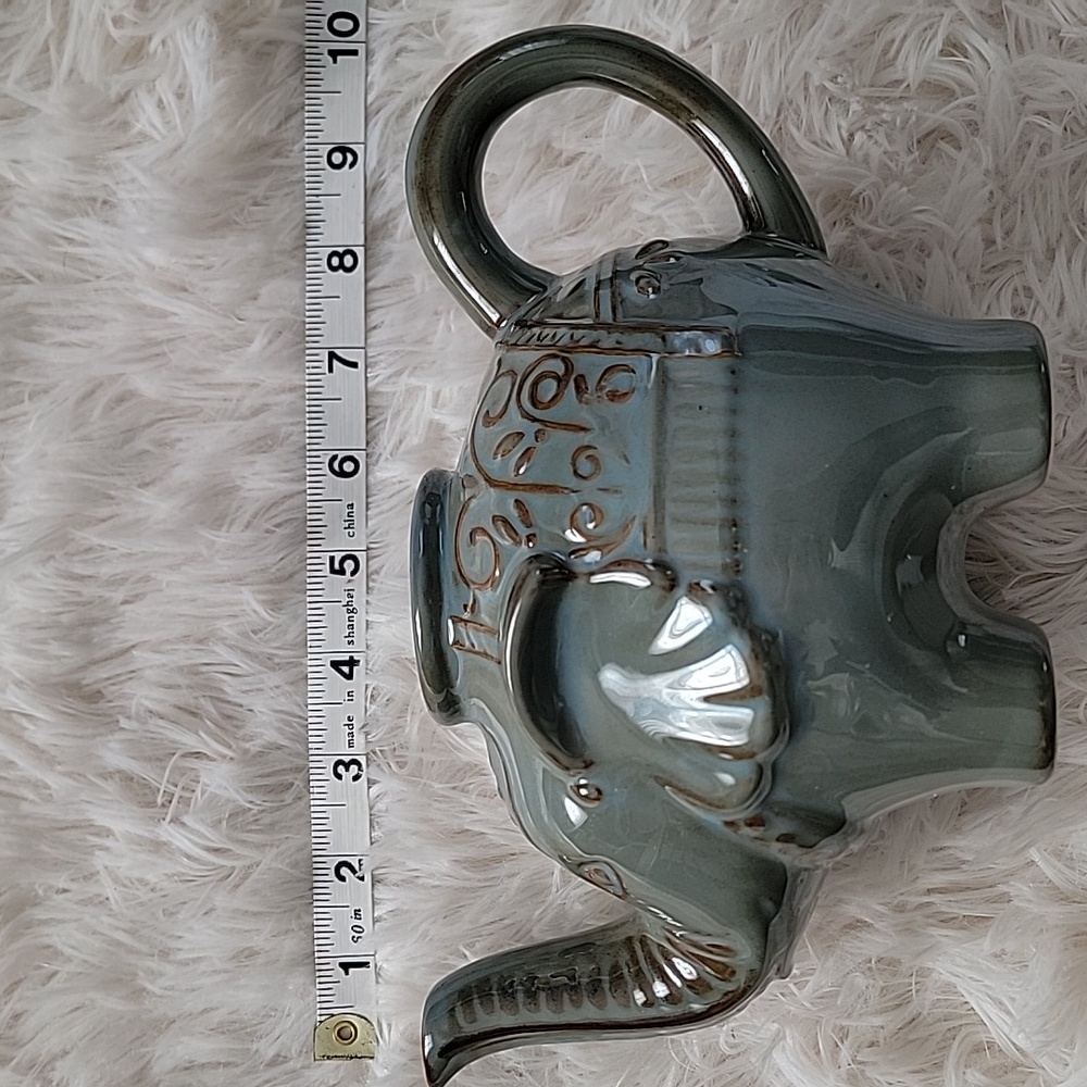Pier 1 Imports Elephant Teapot Stoneware Kitchen Houseware Distressed Gray Brown - Picture 8 of 11